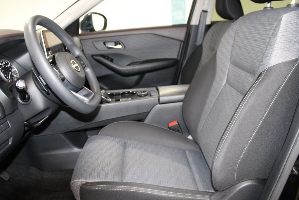 Used 2023 Nissan Rogue SV AWD/4WD image 20
