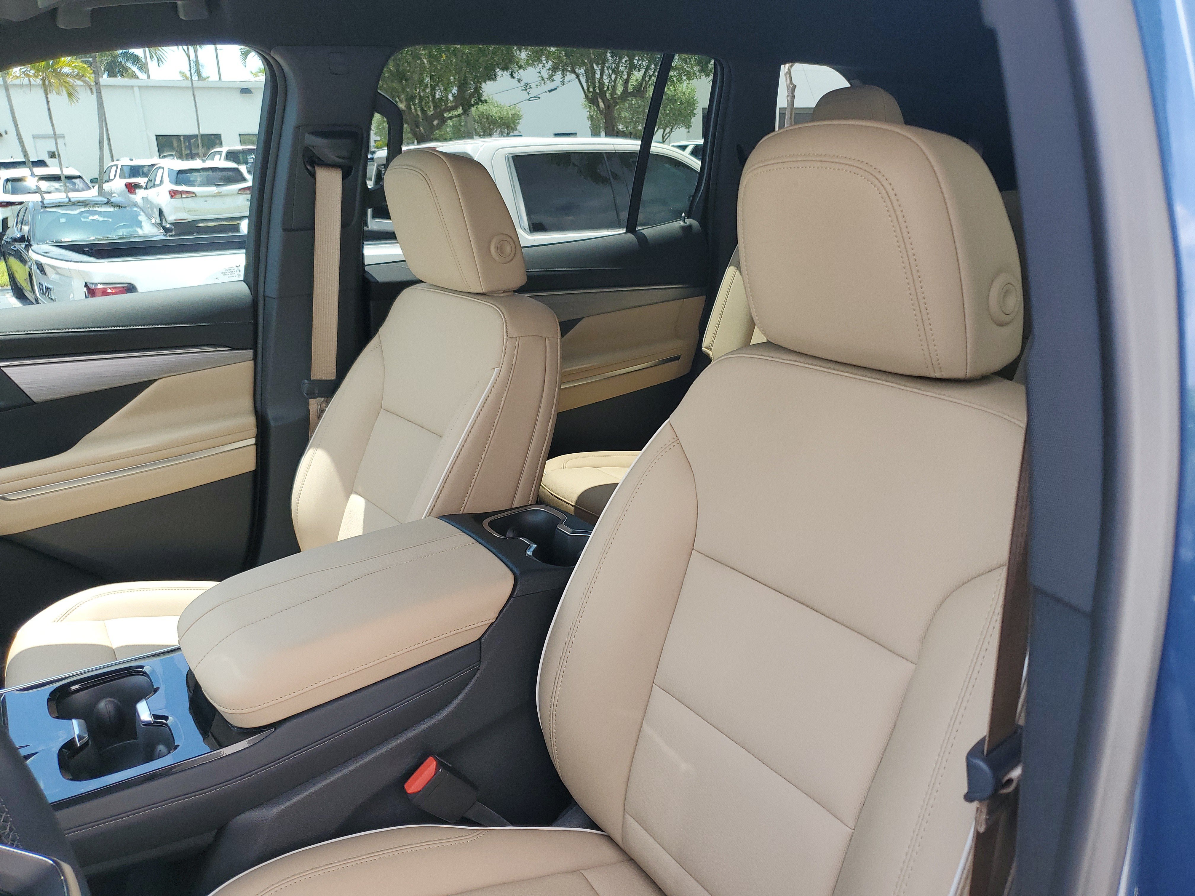 Used 2025 Buick Enclave Preferred FWD image 20
