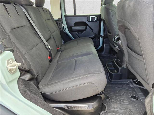Used 2023 Jeep Wrangler Unlimited w/ Cold Weather Group AWD/4WD image 18