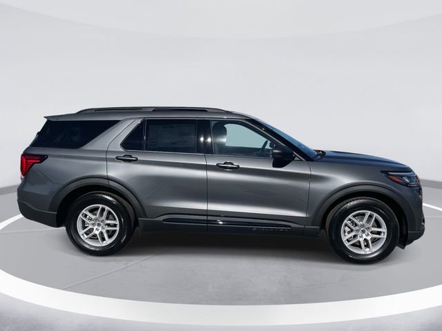 New 2026 Ford Explorer Active image 3