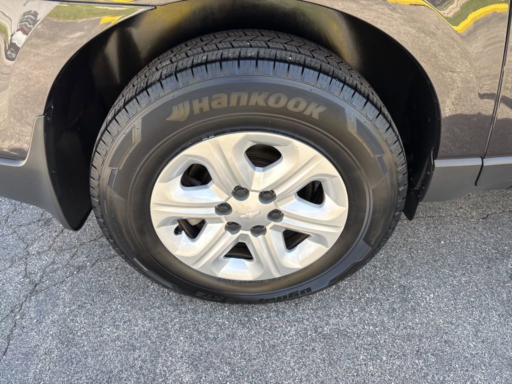Used 2017 Chevrolet Traverse LS FWD image 15