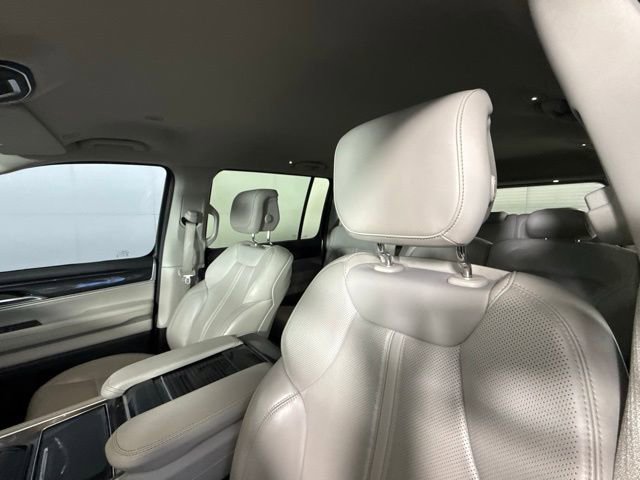 Used 2022 Jeep Wagoneer Series I image 12