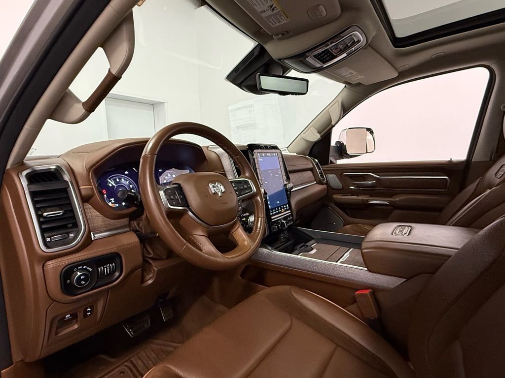 Used 2024 RAM 1500 Limited image 12