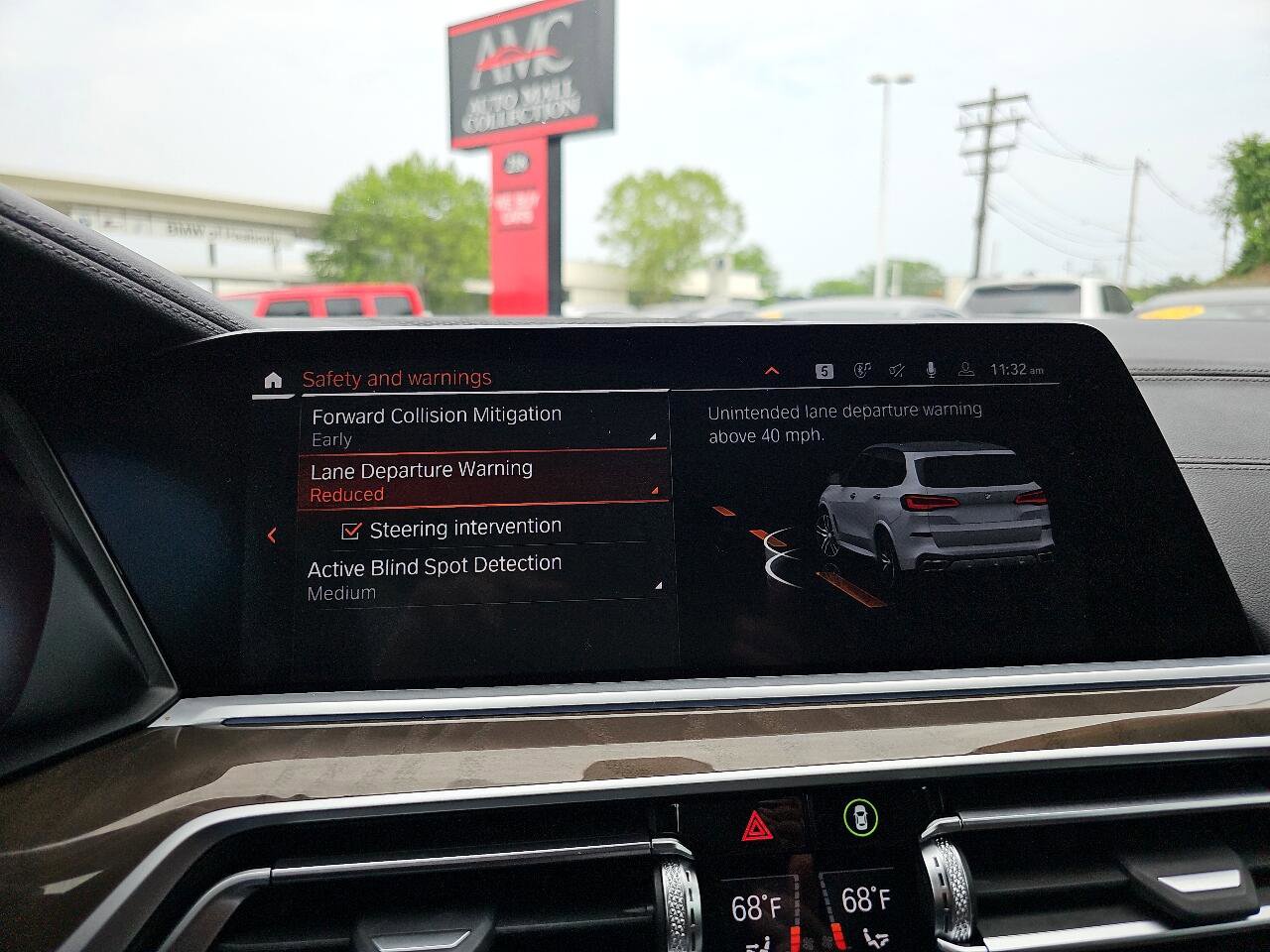 Used 2022 BMW X5 xDrive40i w/ M Sport Package image 96