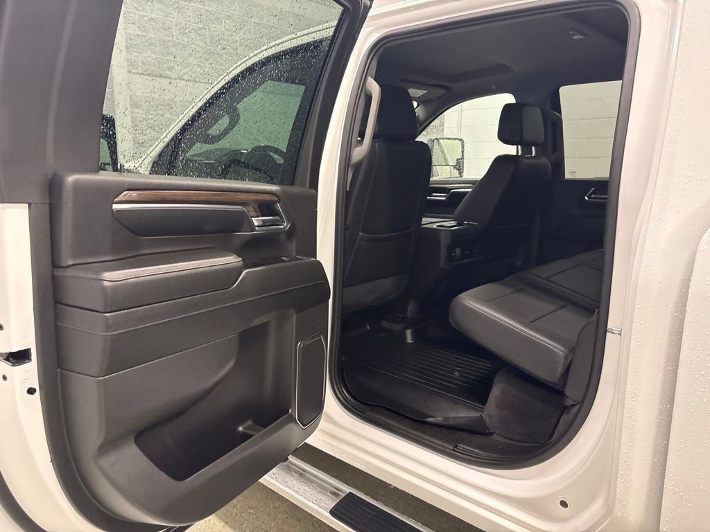 Used 2024 Chevrolet Silverado 2500 LT w/ Convenience Package AWD/4WD image 33