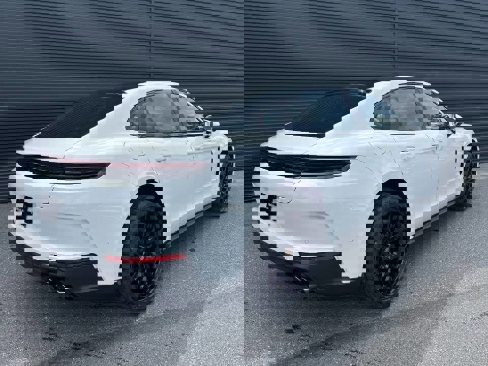 Certified 2024 Porsche Panamera image 5