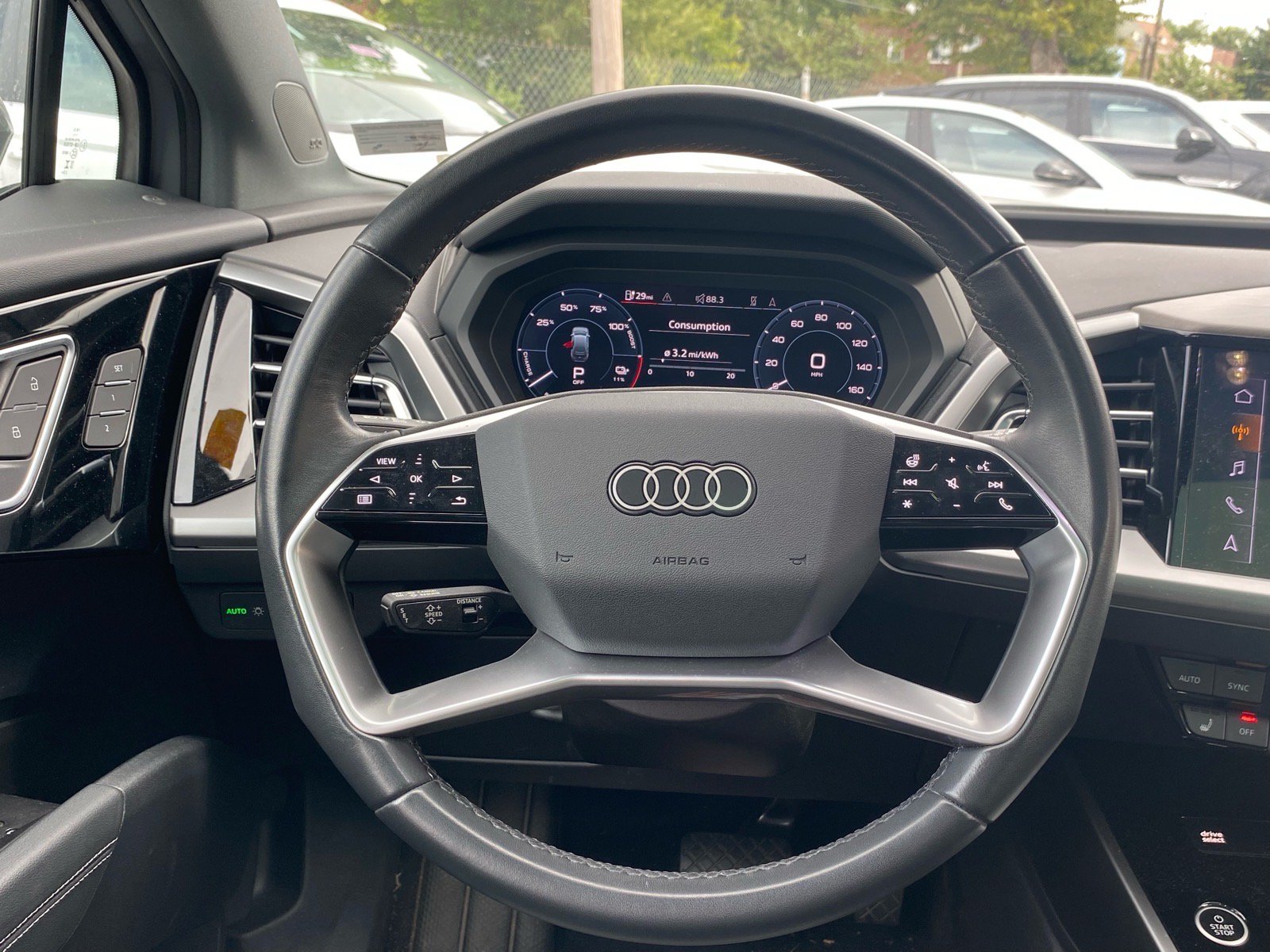 Used 2023 Audi Q4 e-tron Premium Plus w/ Premium Plus AWD/4WD image 5