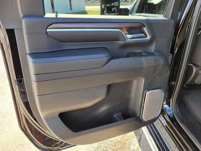 New 2025 Chevrolet Silverado 2500 High Country w/ High Country Premium Package image 10