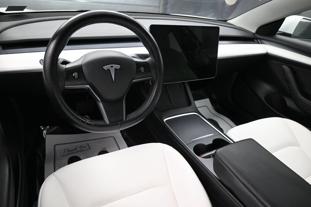 Used 2023 Tesla Model 3 Standard Range RWD image 10