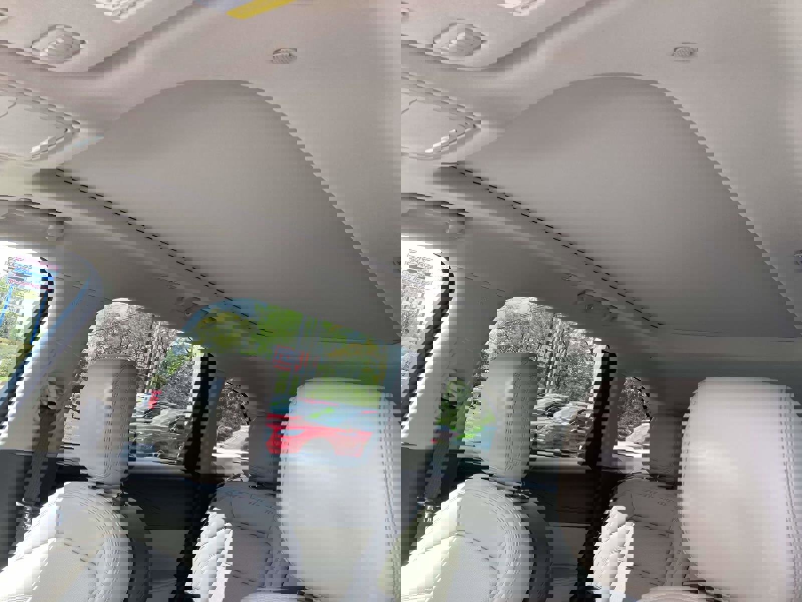 Certified 2025 Lincoln Nautilus Premier w/ Equipment Group 102A image 23