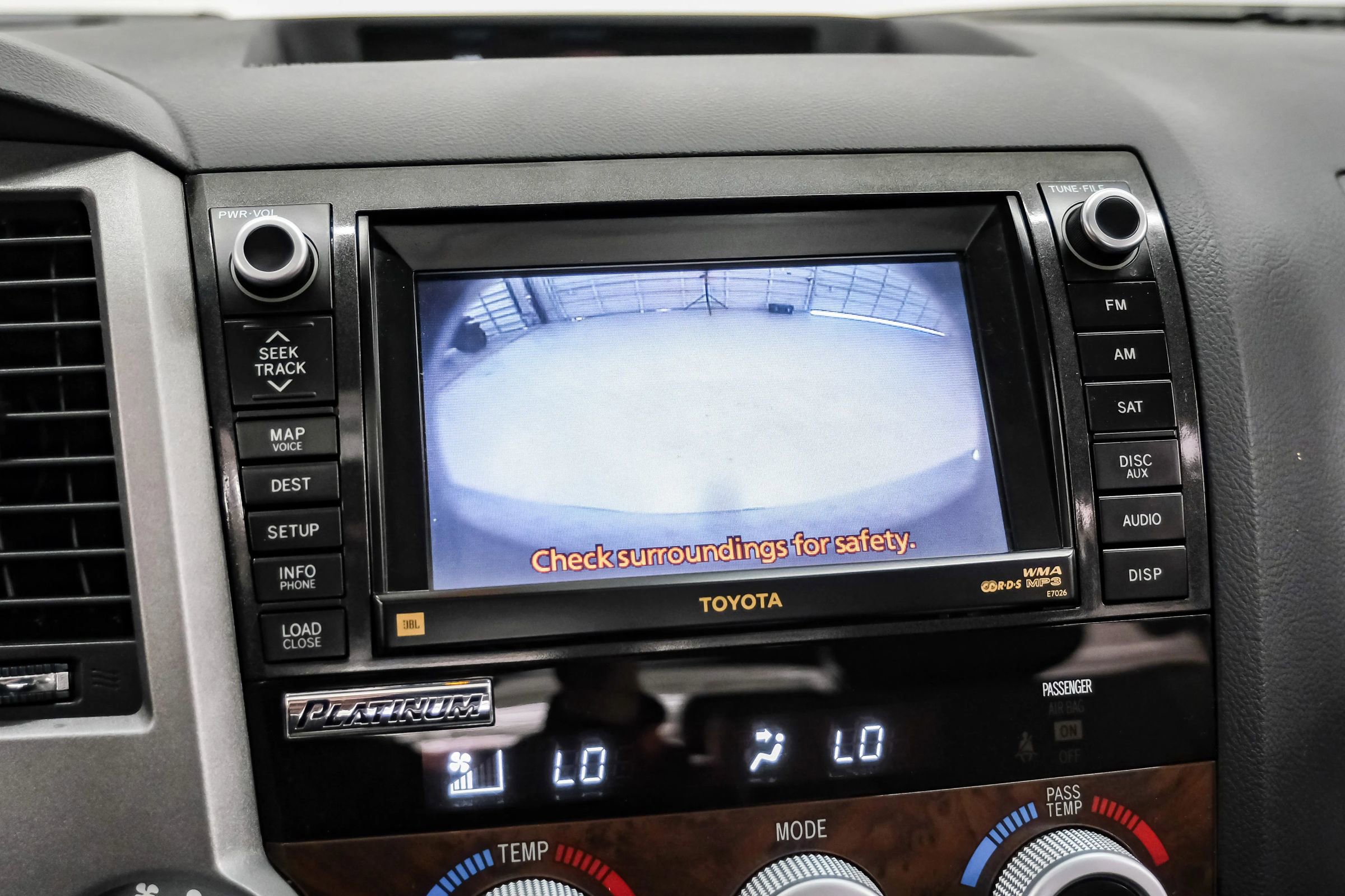 Used 2010 Toyota Tundra Limited AWD/4WD image 23