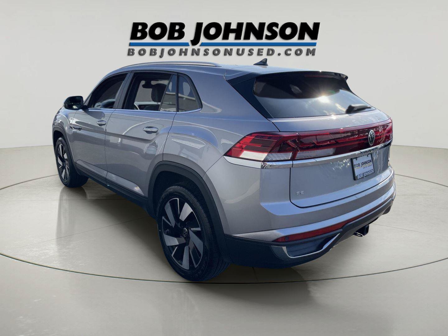 Used 2024 Volkswagen Atlas Cross Sport SE AWD/4WD image 5