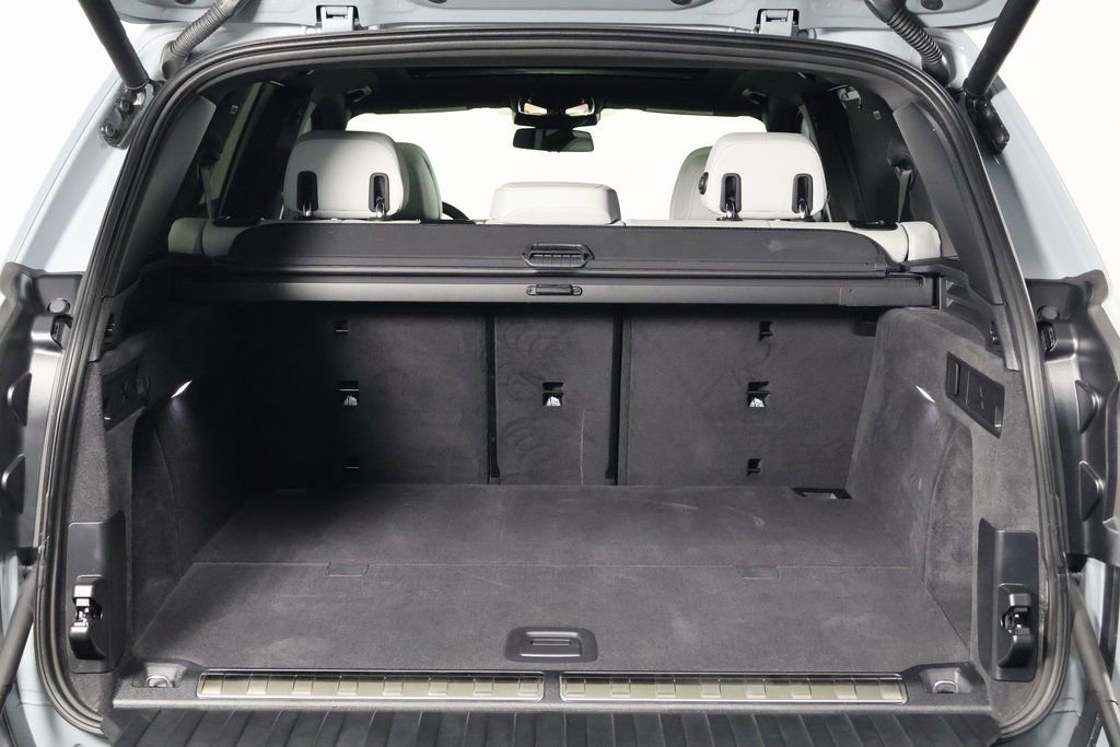 Used 2026 BMW X5 xDrive50e w/ Executive Package image 14