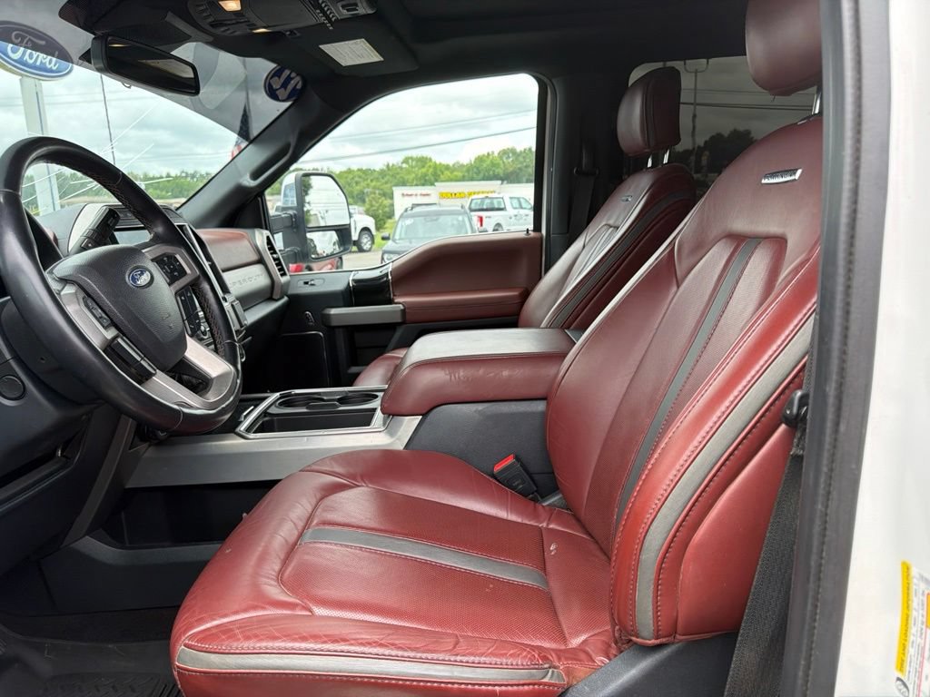Used 2022 Ford F350 Platinum AWD/4WD image 6