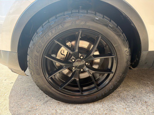 Used 2016 Ford Explorer Sport w/ Equipment Group 401A AWD/4WD image 12