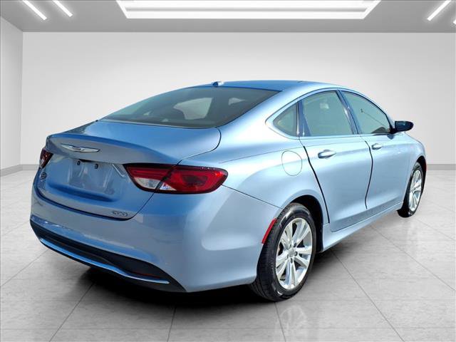Used 2015 Chrysler 200 Limited w/ Convenience Group FWD image 10