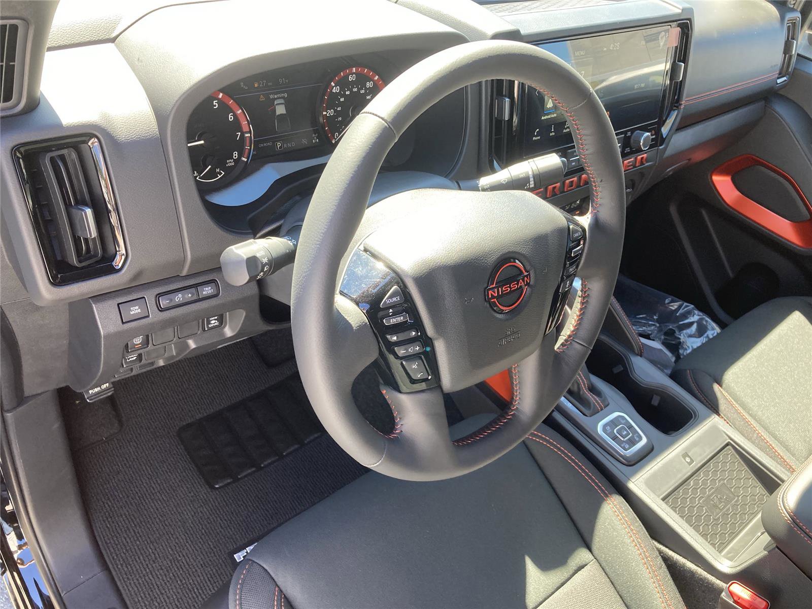 New 2026 Nissan Frontier PRO-4X w/ Pro-4x Convenience Package image 12