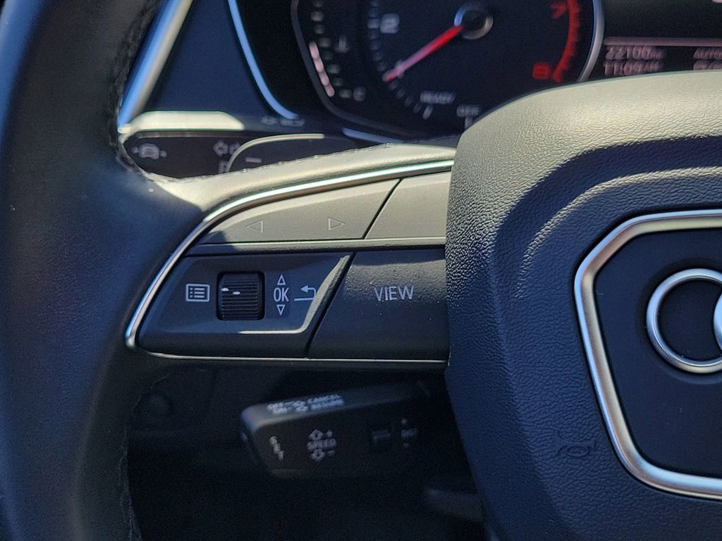 Used 2023 Audi Q5 2.0T Premium w/ Convenience Package image 9