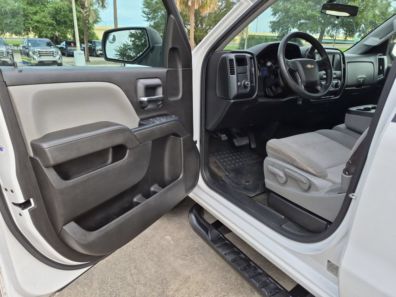 Used 2017 Chevrolet Silverado 1500 Custom w/ Rally 1 Edition RWD image 7