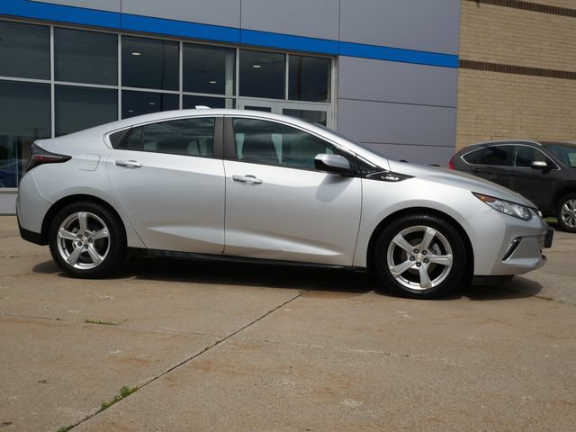 Used 2017 Chevrolet Volt LT w/ Comfort Package FWD image 8