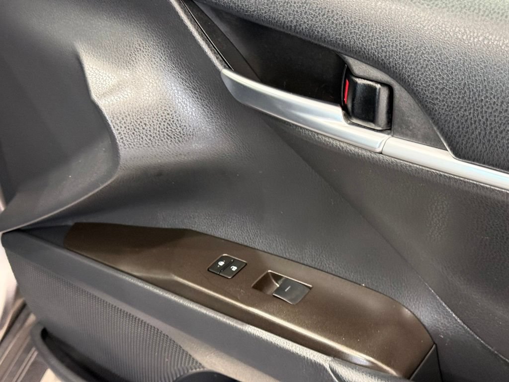 Used 2022 Toyota Camry LE FWD image 24