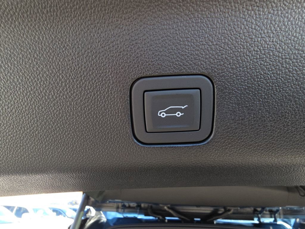 New 2026 Chevrolet Tahoe Premier w/ Sun And Tow Package AWD/4WD image 36