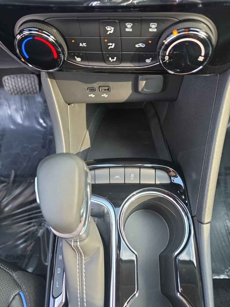 New 2026 Buick Encore GX Sport Touring w/ Comfort Package FWD image 23