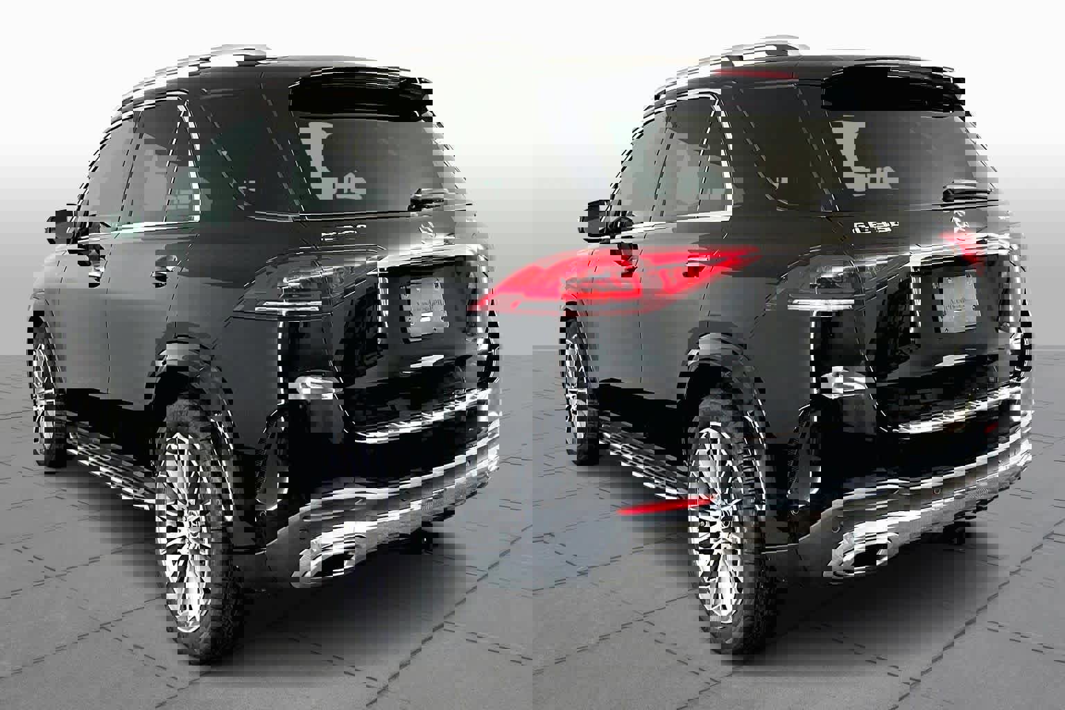 Used 2023 Mercedes-Benz GLE 350 4MATIC image 11