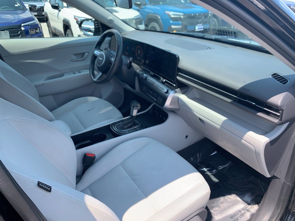 Used 2025 Hyundai Kona SEL AWD/4WD image 20