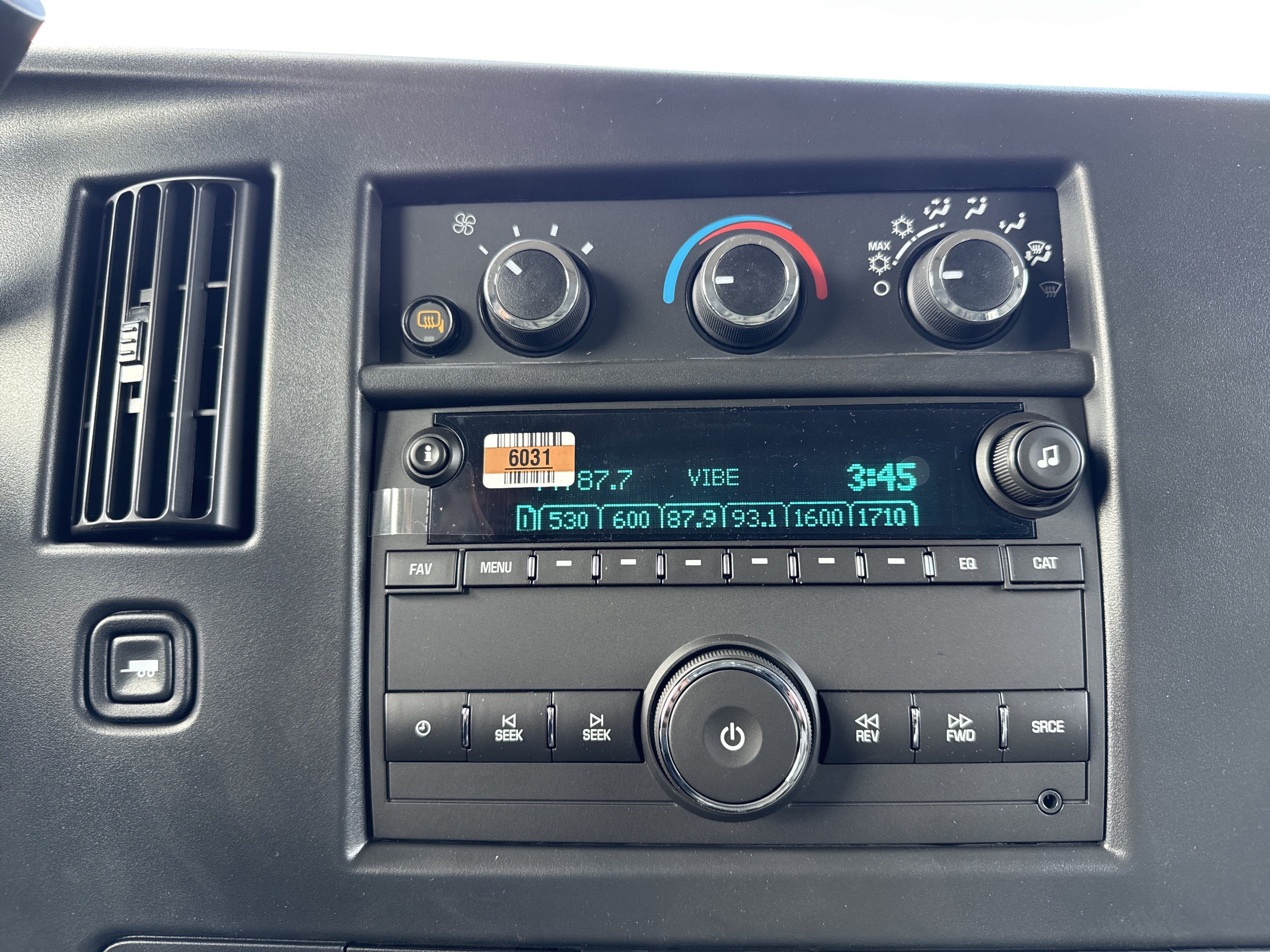 New 2026 GMC Savana 3500 Extended w/ Driver Convenience Package RWD image 22
