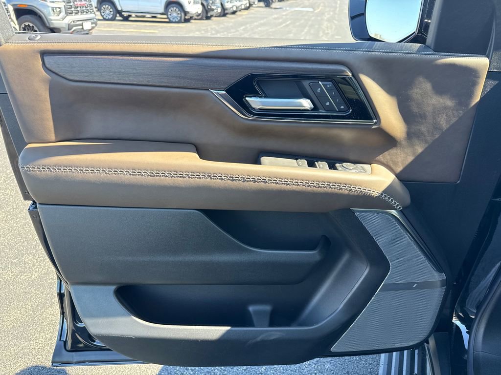 New 2026 GMC Yukon XL Denali Ultimate image 15