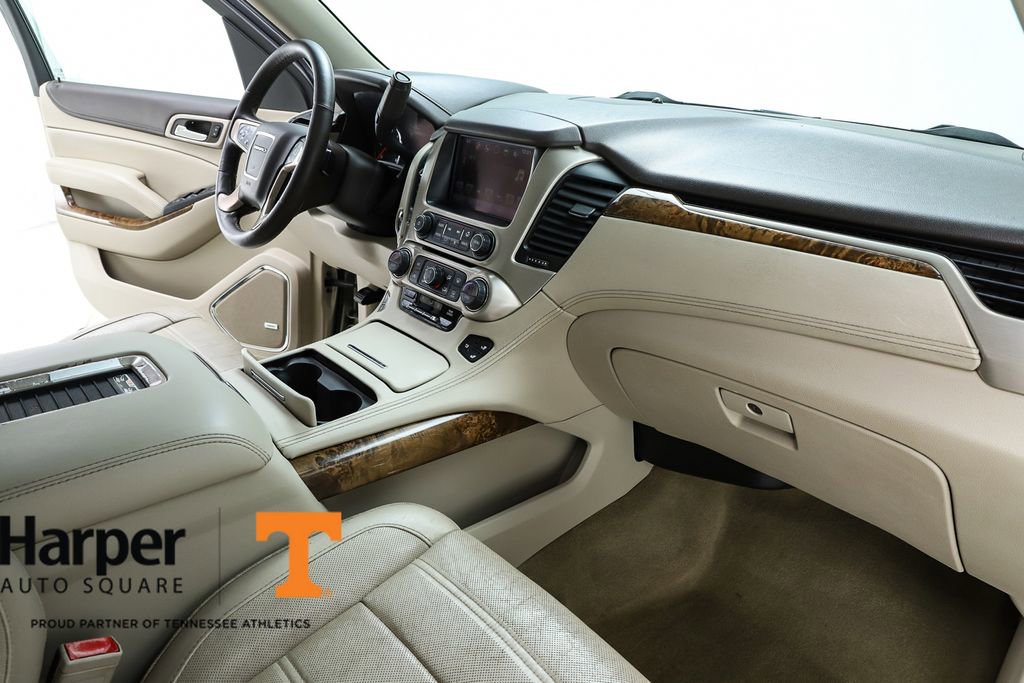 Used 2016 GMC Yukon XL Denali w/ Open Road Package image 33