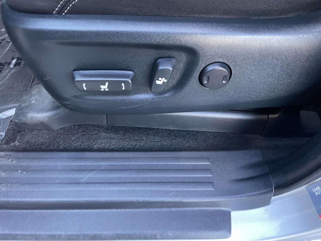 Used 2024 Toyota 4Runner SR5 Premium image 30