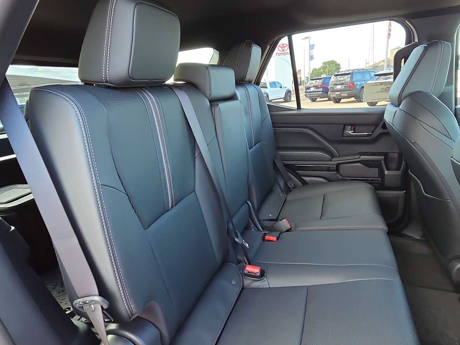 New 2026 Toyota 4Runner Limited AWD/4WD image 17
