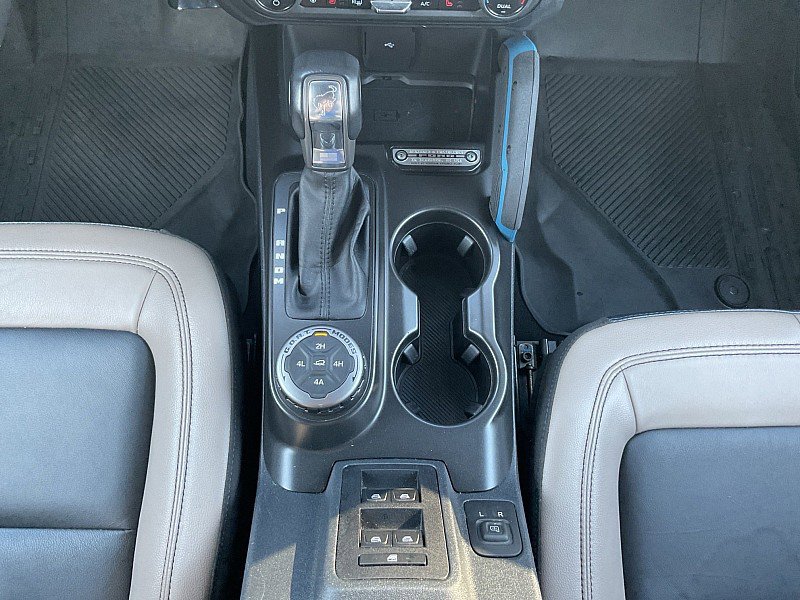 Used 2023 Ford Bronco Wildtrak image 29