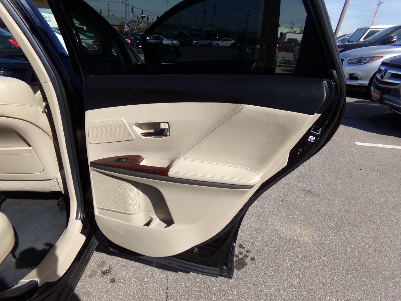 Used 2015 Toyota Venza Limited AWD/4WD image 20