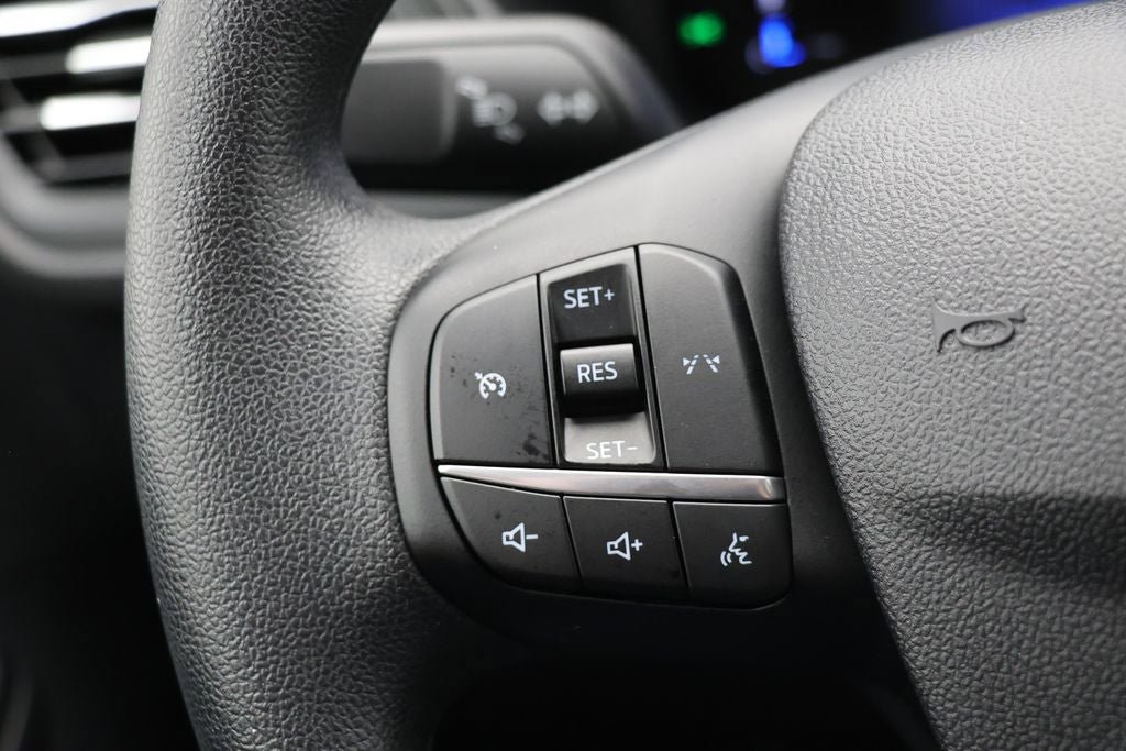 Used 2025 Ford Escape Active AWD/4WD image 19