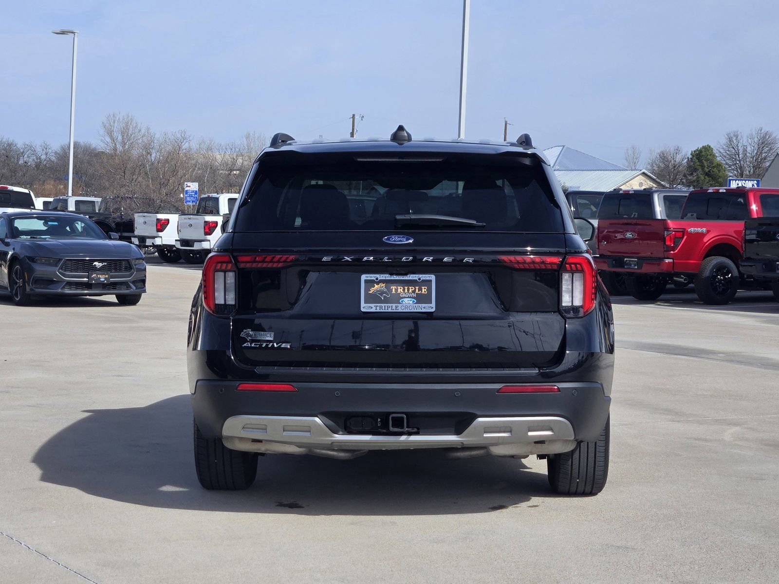 Certified 2025 Ford Explorer Active w/ Active Comfort Package image 7