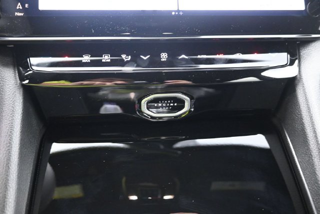 New 2027 Jeep Grand Cherokee Limited w/ Limited Altitude Package AWD/4WD image 26
