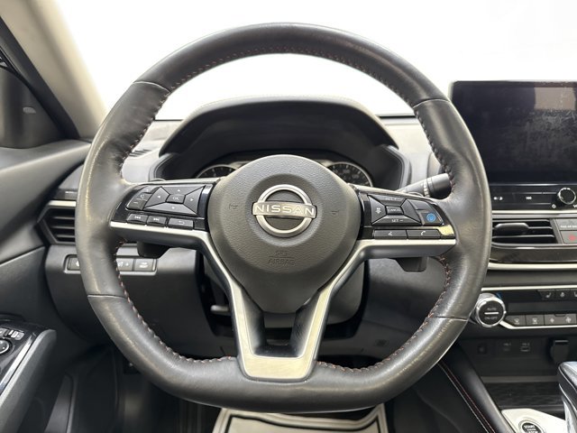 Used 2023 Nissan Altima 2.0 SR image 16