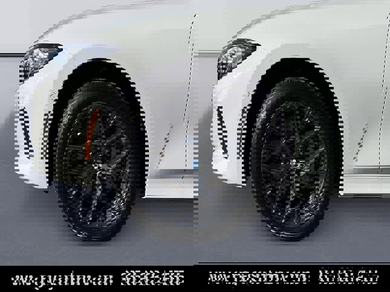 Used 2026 BMW 330i Sedan w/ Convenience Package image 8