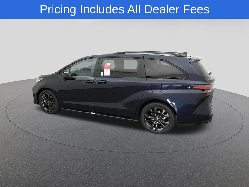 New 2026 Toyota Sienna XSE FWD image 4