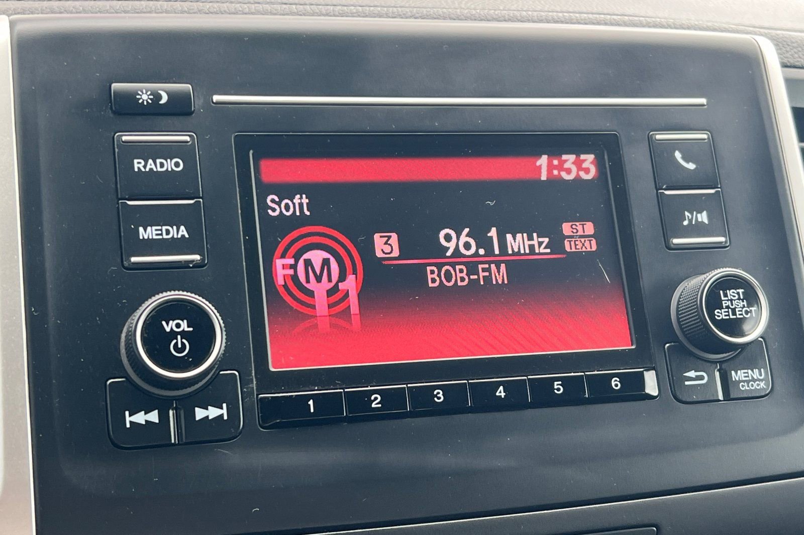 Used 2019 Honda Ridgeline Sport image 14