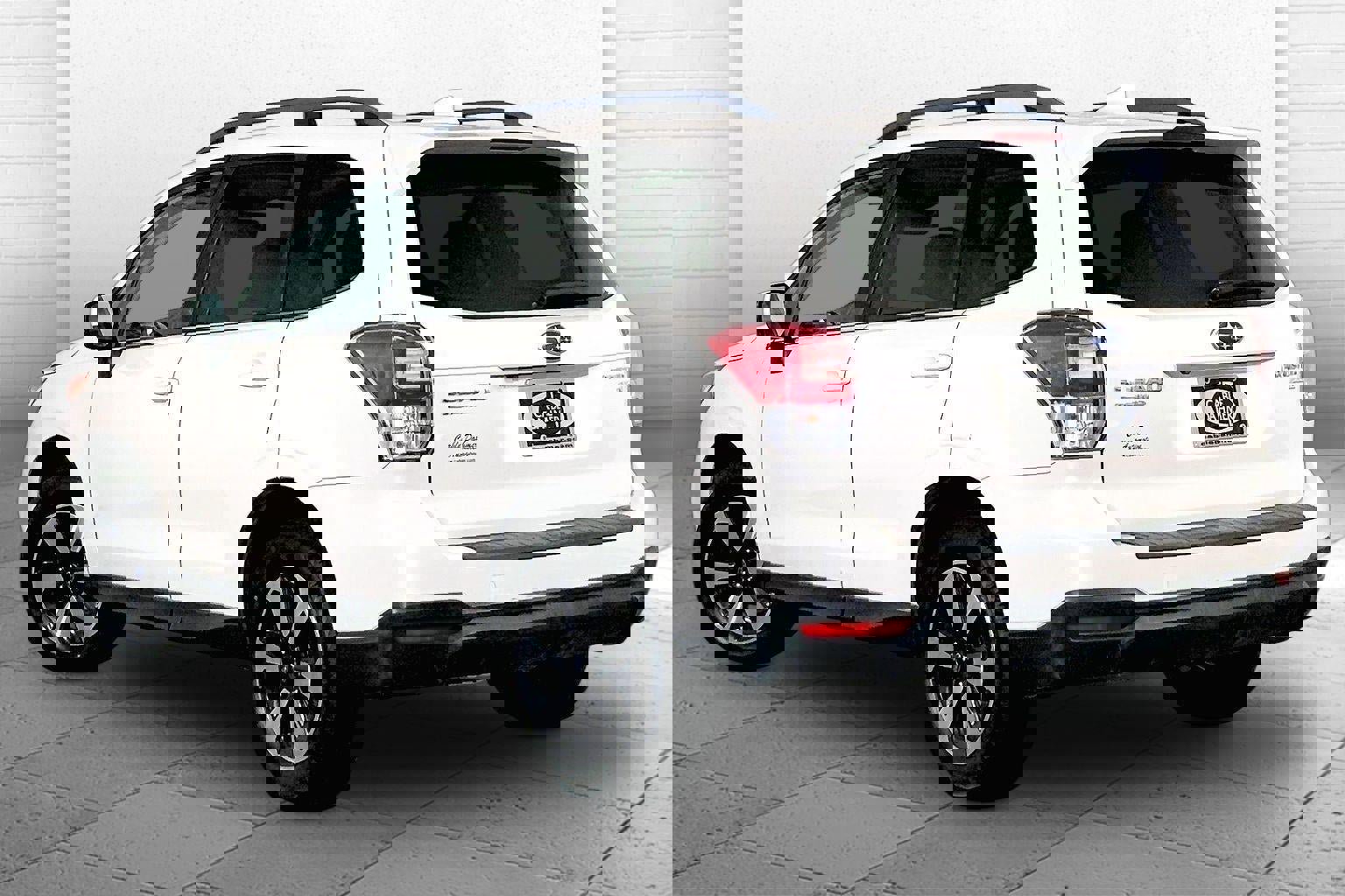 Used 2017 Subaru Forester 2.5i Limited image 11