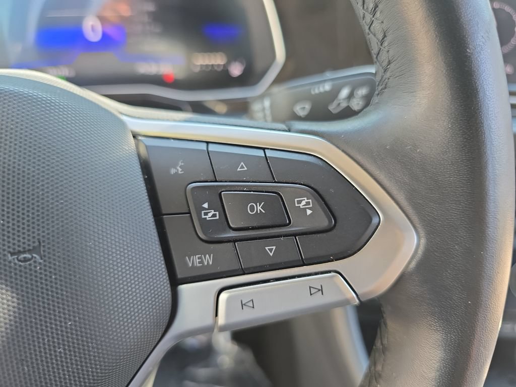 Used 2024 Volkswagen Jetta SE FWD image 17