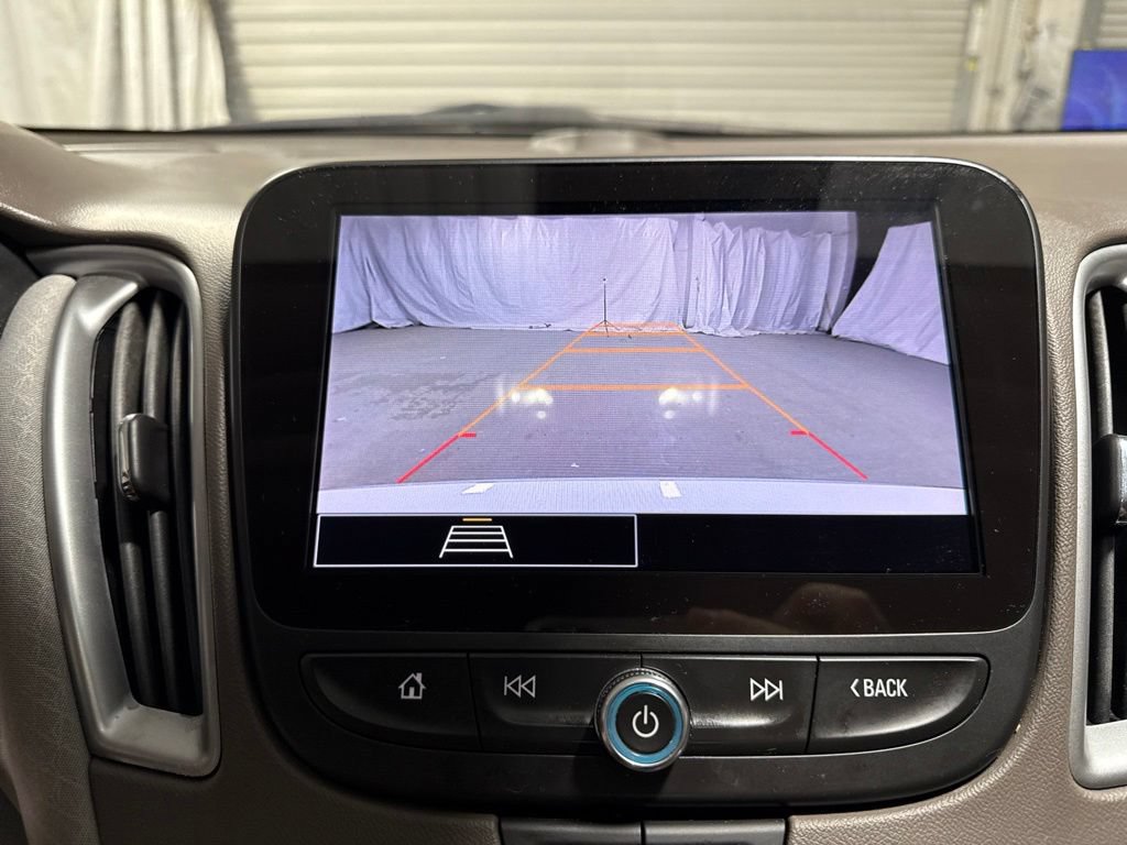 Used 2024 Chevrolet Malibu LT FWD image 30