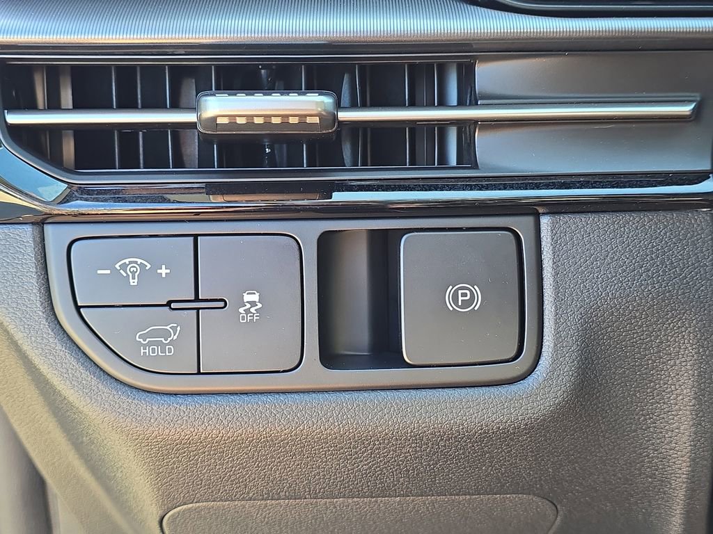 New 2026 Kia Sportage EX FWD image 31