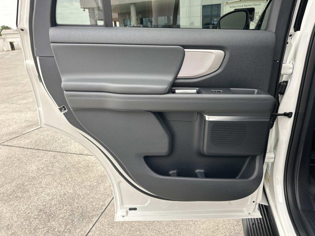 New 2026 Ford Expedition Active image 21