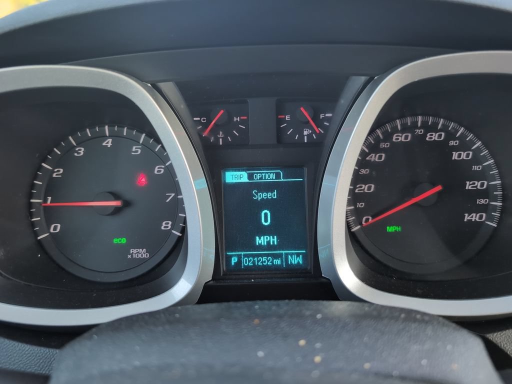 Used 2017 Chevrolet Equinox LS FWD image 12
