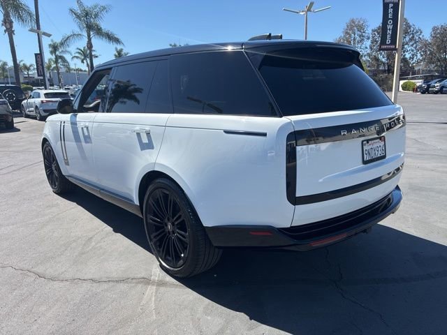 Used 2023 Land Rover Range Rover Long Wheelbase SE image 9